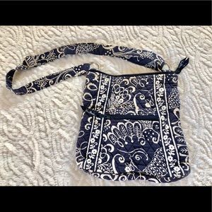 Vera Bradley Hipster in Twirly Birds Navy